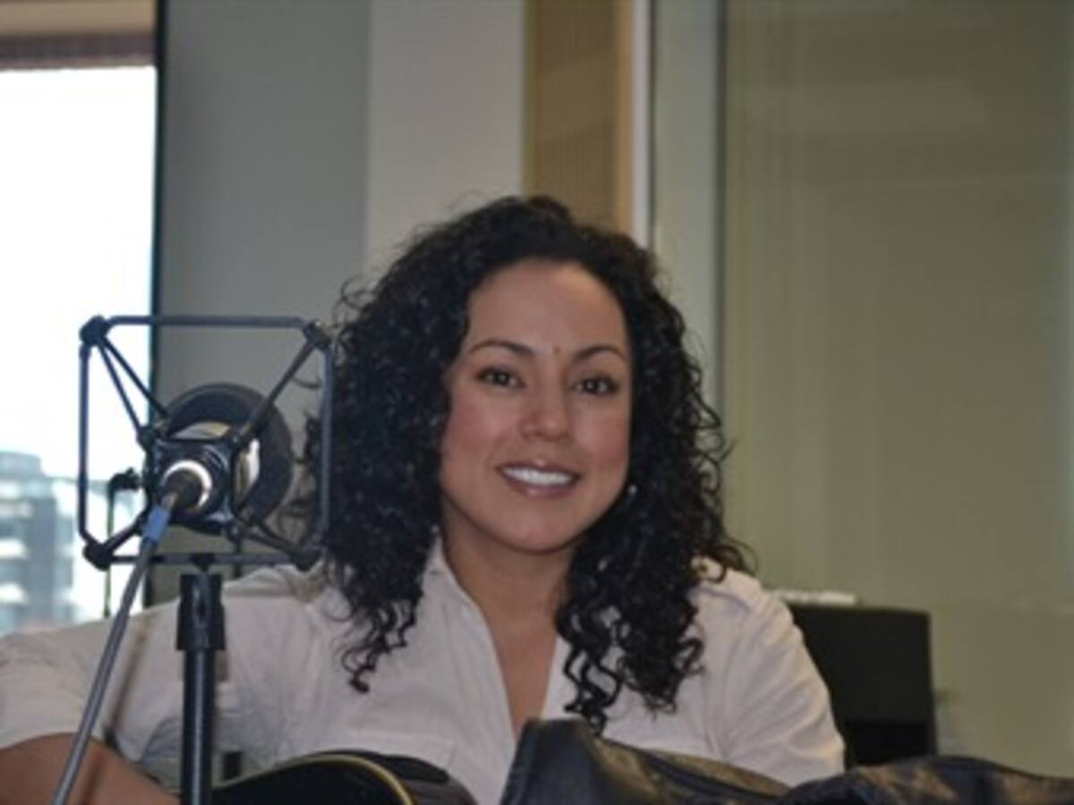 "Tu mal, me hace bien", nuevo sencillo de Ilona
