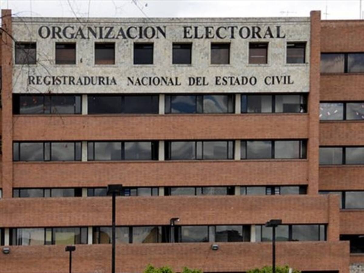 Canciones con saludos a candidatos podrían prohibirse en las emisoras: CNE