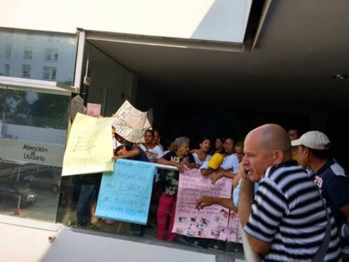 Pacientes de Cafesalud protestaron en Santa Marta