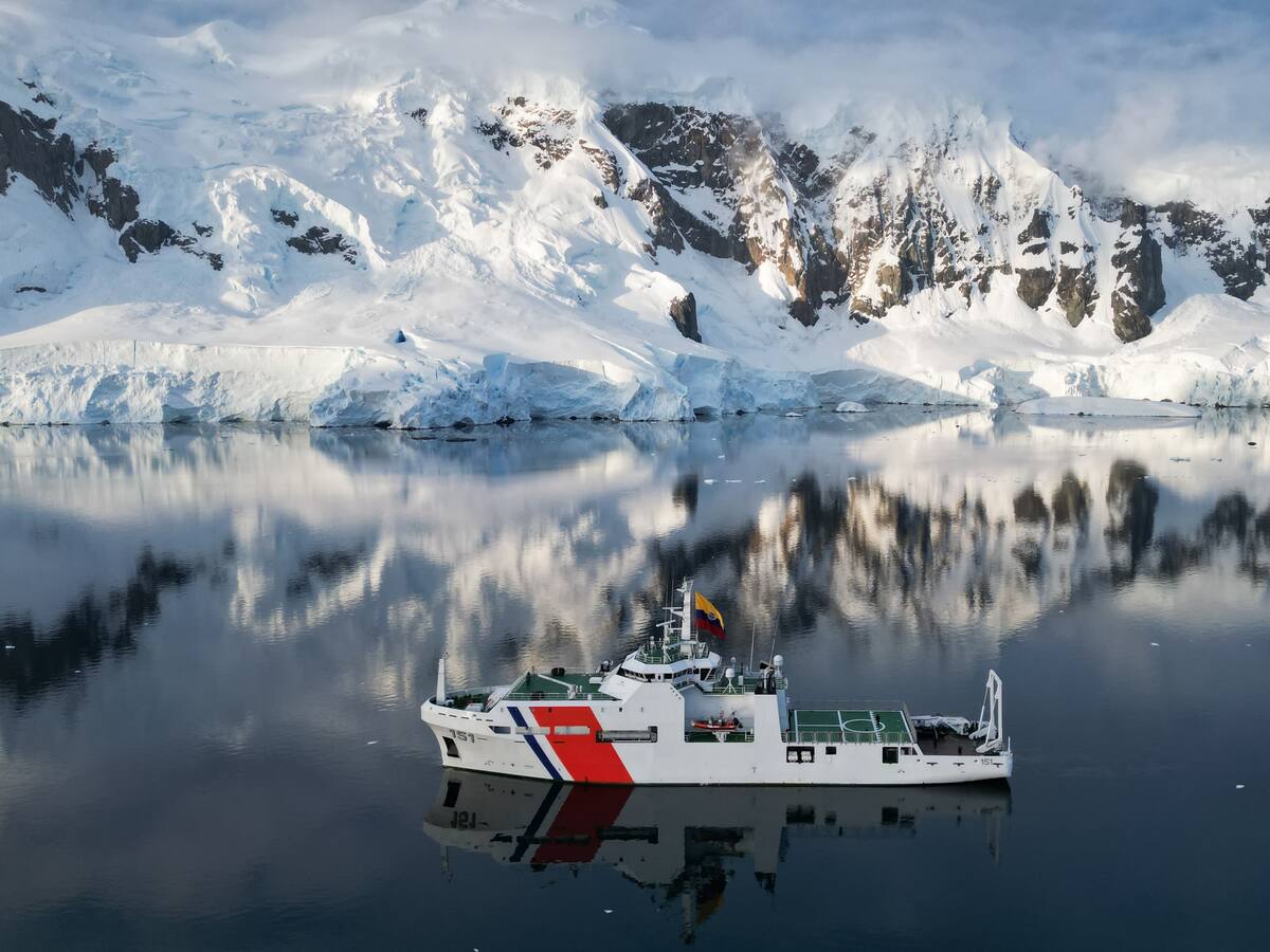 Culminó la Décima Expedición a la Antártica. Se adelantaron 18 proyectos de investigación