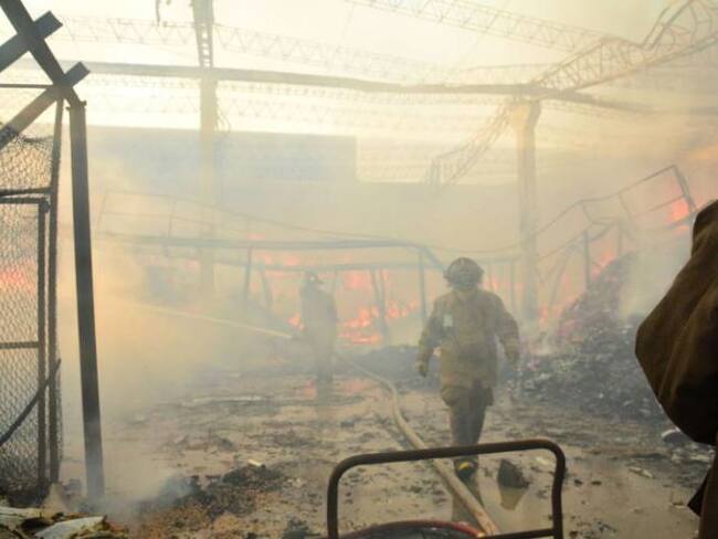 Incendio en el barrio el Bosque de Cartagena no deja pérdidas humanas
