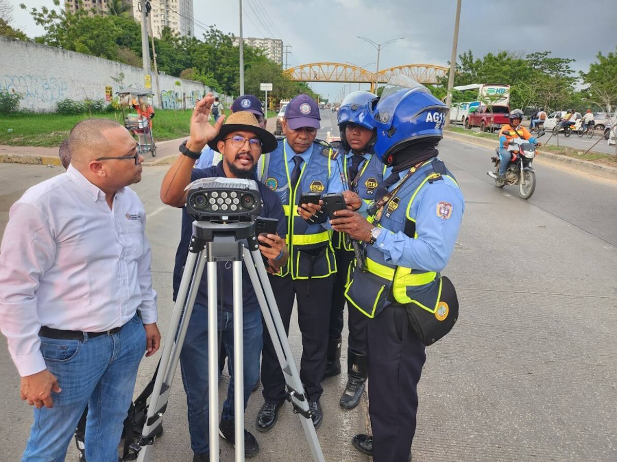 Con cámaras, DATT detecta vehículos con soat y revisión técnico mecánica vencidos