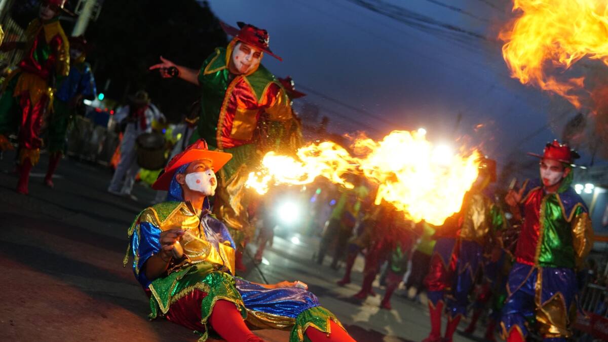 Guacherna 2024: Una noche llena de colores, alegría y baile