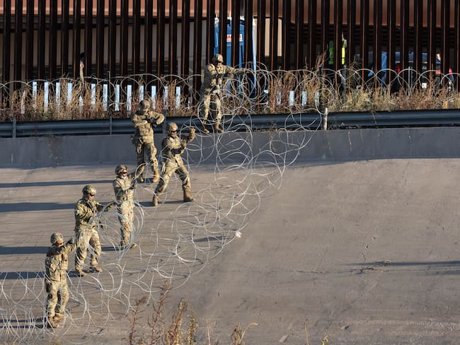 Gobernador de Texas enviará tropas élite de la Guardia Nacional a la frontera sur de EE.UU.