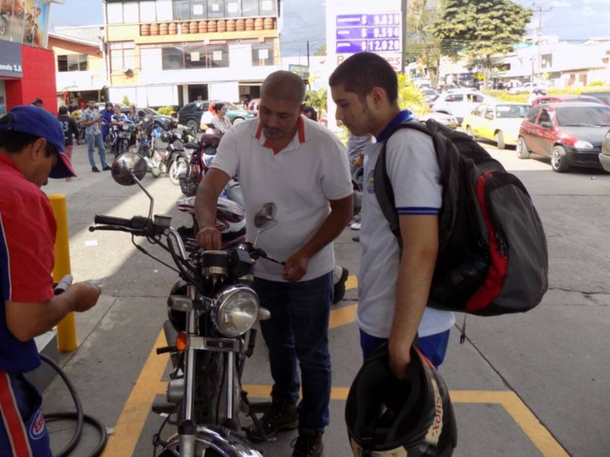 Importarán combustible de Ecuador