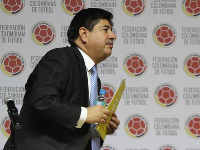 Federación Colombiana de Fútbol confirma renuncia de Bedoya
