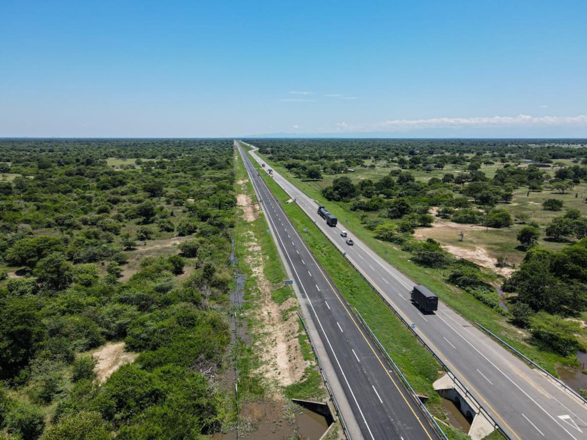 Esta es la carretera más larga de Colombia con vista al Mar Caribe: tiene 1153 km y llega a Riohacha