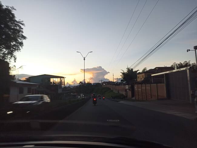 Hermosos atardeceres por estos días en Armenia