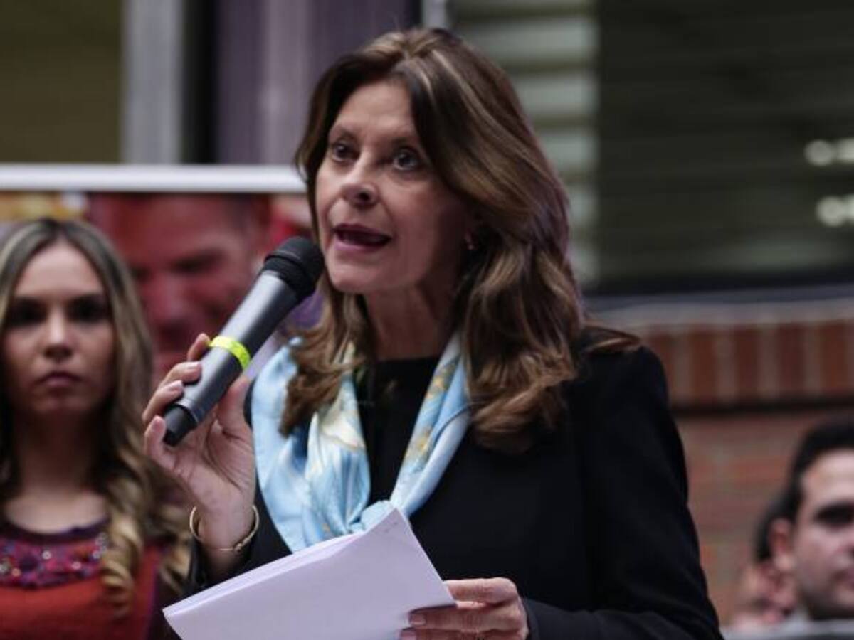 Agoniza la coalición Uribe-Pastrana