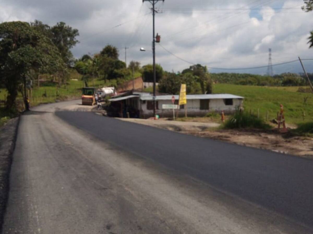 Vía Circasia –Montenegro estaría lista en su totalidad el próximo año