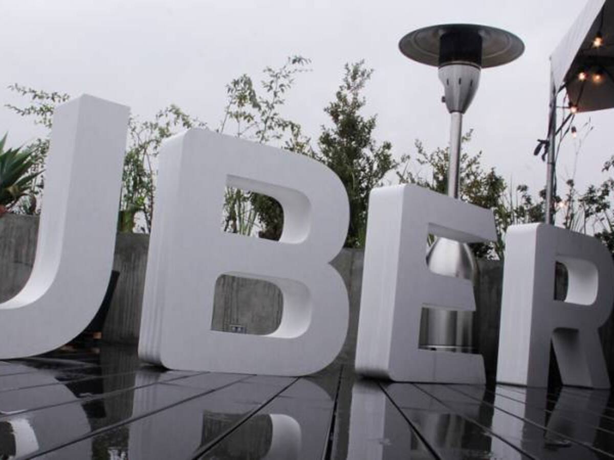 Uber tendrá que habilitarse como empresa de transporte: superintendente