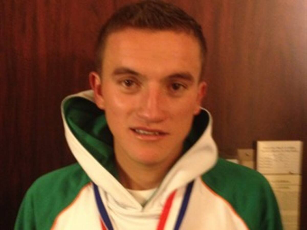 Miguel Amador batió su propia marca nacional sub23 de 10.000 metros en Sac Relays