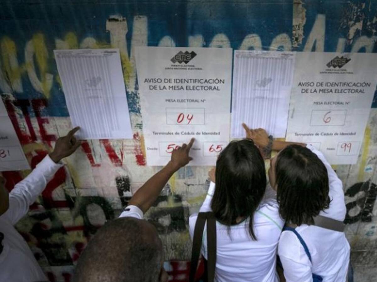 Después de 4 meses de protestas los venezolanos vuelven a las urnas a escoger gobernadores