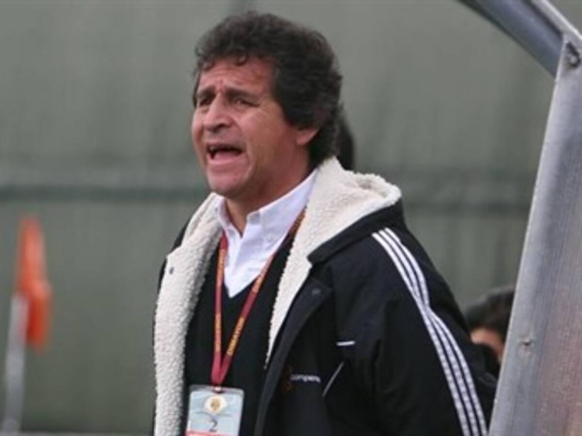 Arturo Boyacá fue destituido como técnico de Santa Fe