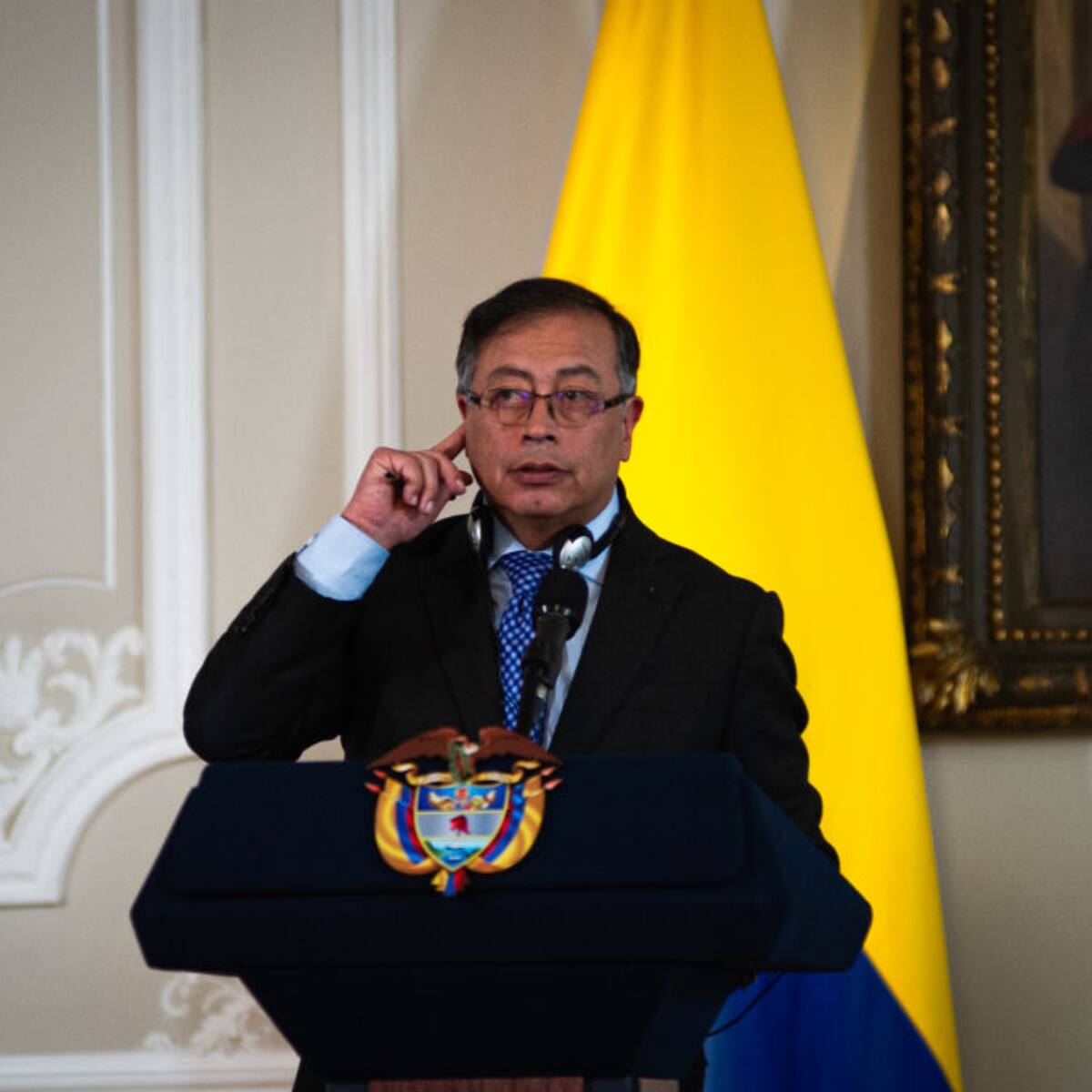 Presidente Gustavo Petro invitó a los colombianos a reducir el uso de la gasolina