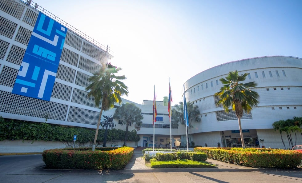 •	La Universidad Tecnológica de Bolívar ocupa el primer lugar en Cartagena, el Top 2 en la región Caribe y el puesto 19 a nivel nacional en las Pruebas Saber Pro