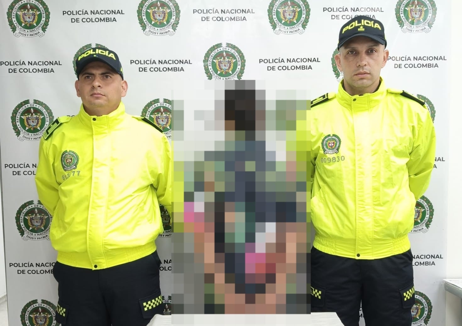 Menor aprehendido por violencia intrafamiliar y acceso carnal violento. Foto: Policía Metropolitana de Manizales.