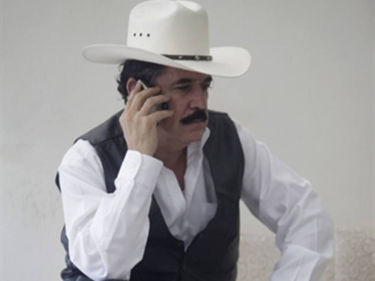 Zelaya dice que 'no se ha roto el diálogo' y que la OEA avala su propuesta