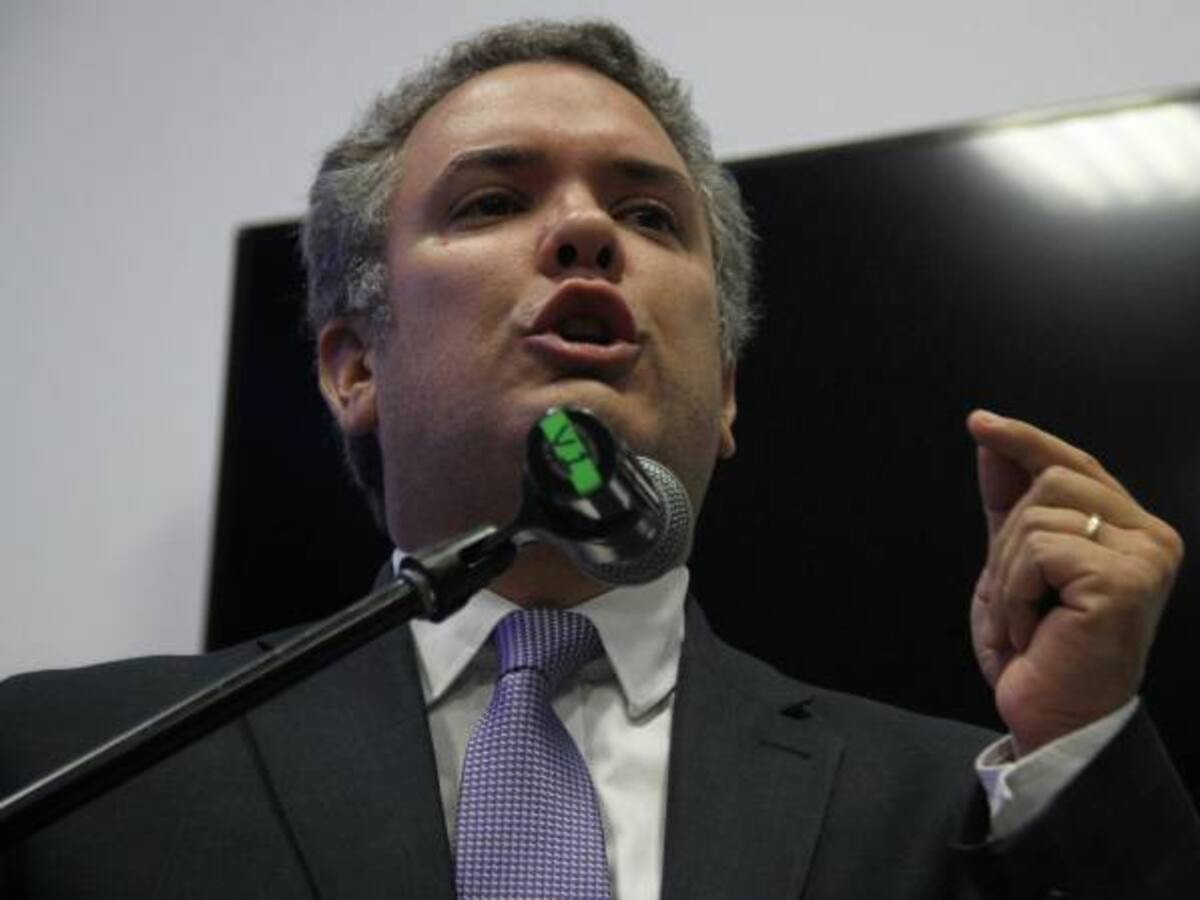 "Si se logra un acuerdo nacional participaremos en la refrendación del acuerdo": Iván Duque