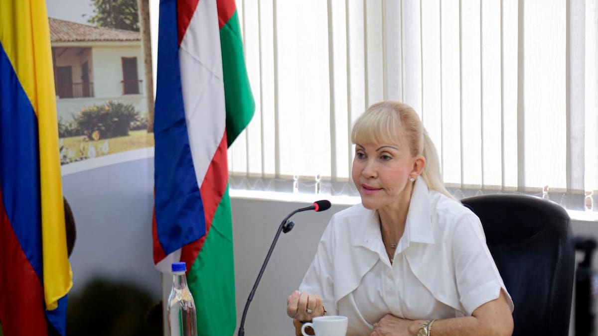 Gobernadora del Valle critica plan de liquidación de EPS en quiebra