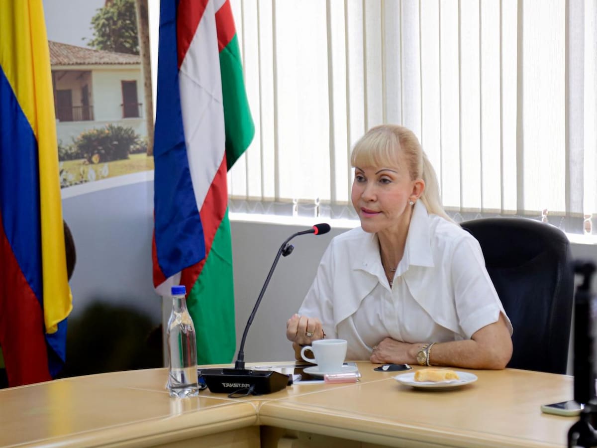 Gobernadora del Valle critica plan de liquidación de EPS en quiebra