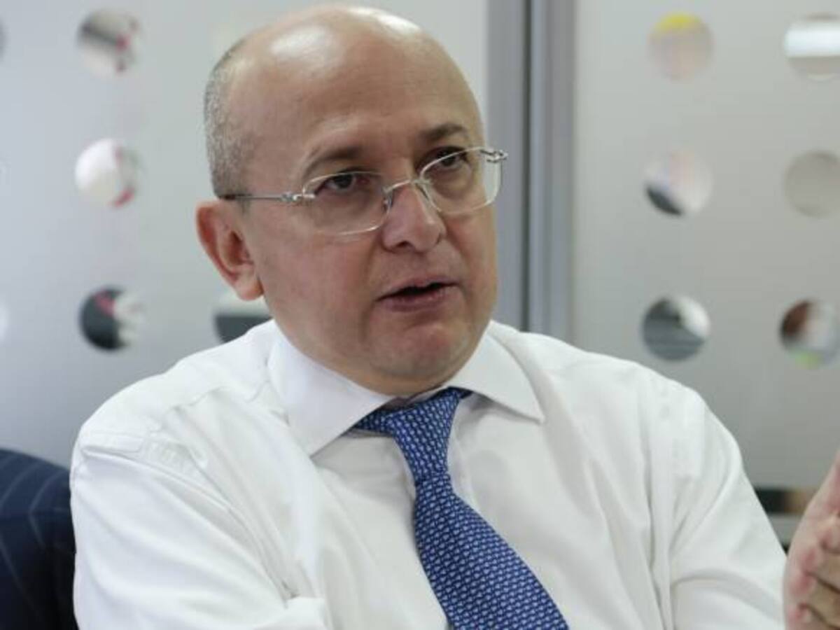 Nueva arremetida del exfiscal Montealegre contra la Reforma de Equilibrio de Poderes