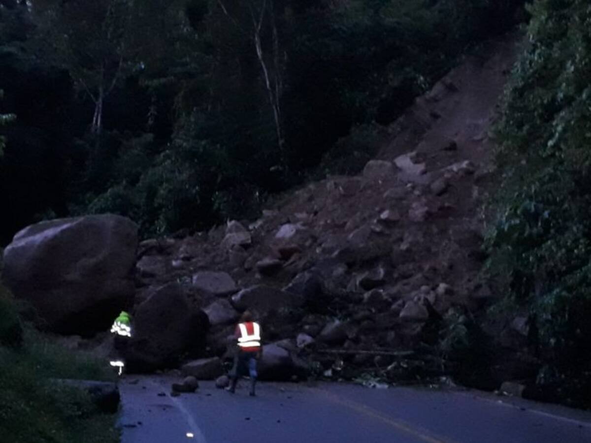 Transportadores piden al Gobierno jalar las orejas al Invias en Antioquia