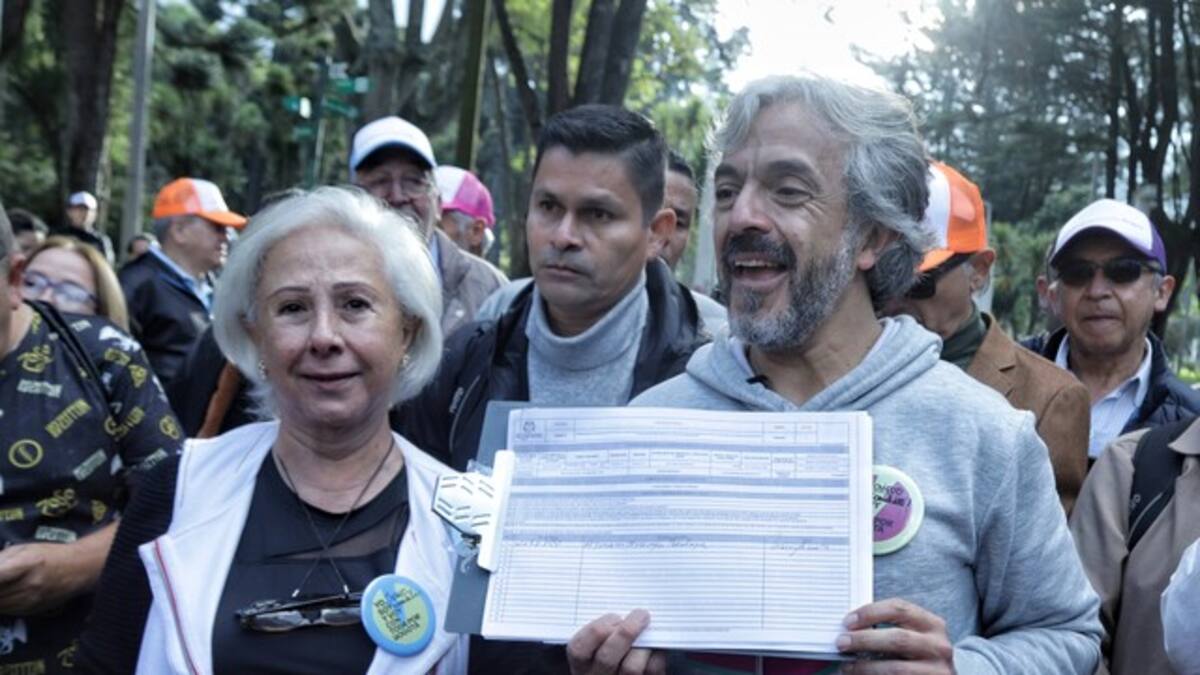 “Con toda por Bogotá”: Juan Daniel Oviedo inició ‘maratón’ para llegar a la alcaldía