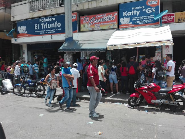 Comercio en Cúcuta se aprovisiona por apertura de frontera