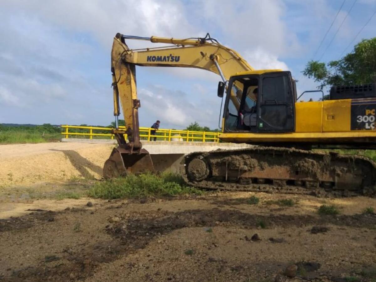 11 canales han sido limpiados con el “Banco de Máquinas” en Cartagena