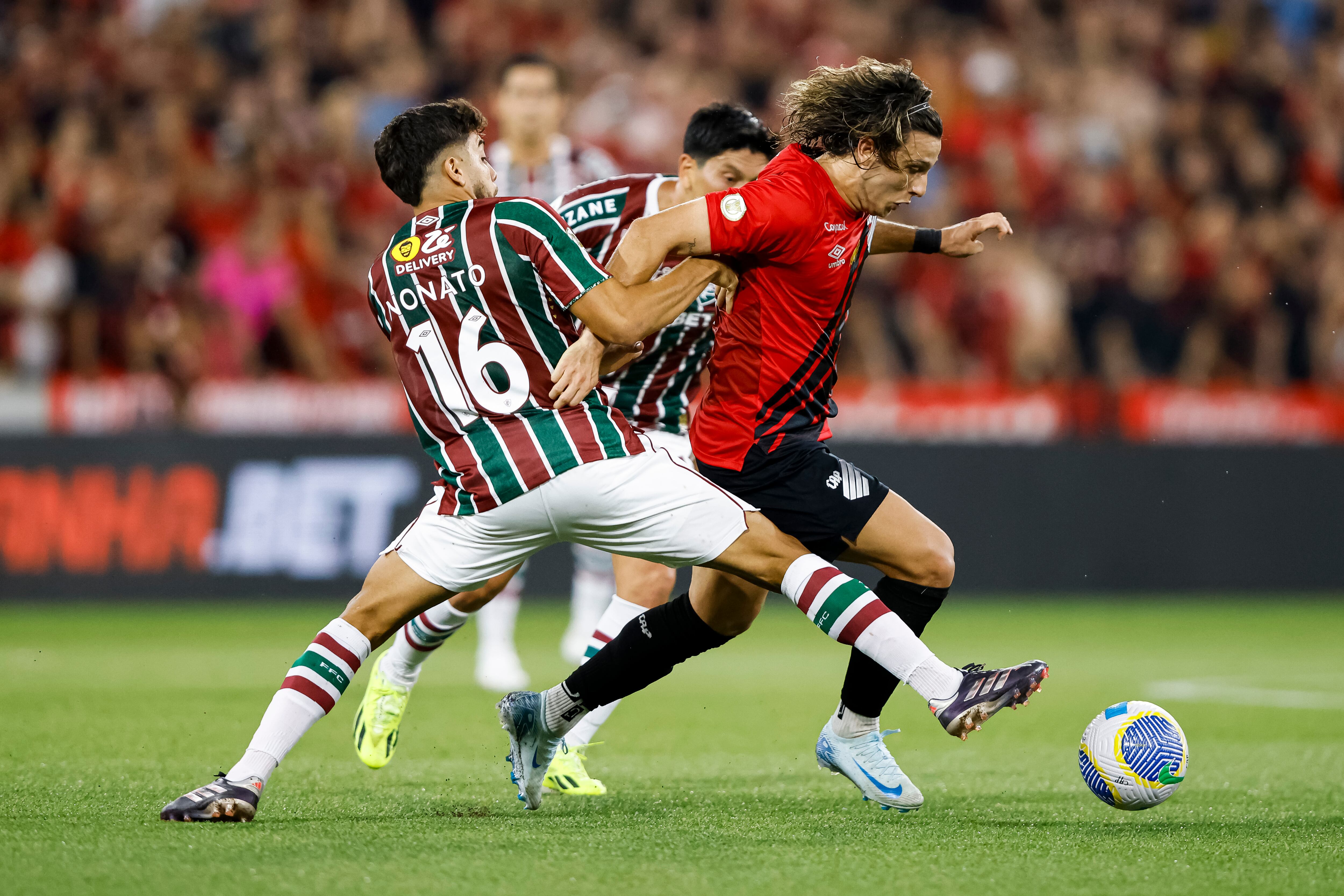 Agustin Canobbio en su paso por Athletico Paranaense durante un partido frente al Fluminense. (Photo by Rodolfo Buhrer/Eurasia Sport Images/Getty Images)