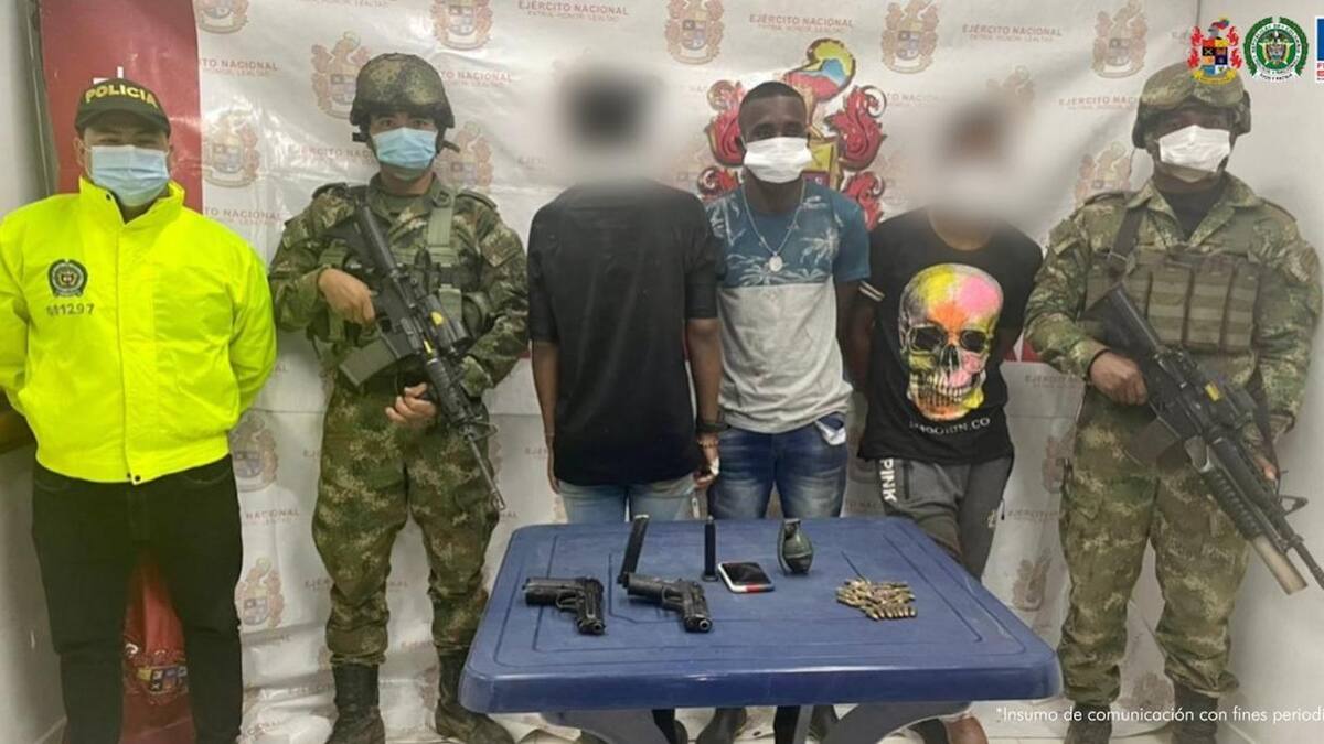 Por masacrar a cinco personas seguirán en prisión dos guerrilleros de las disidencias Farc