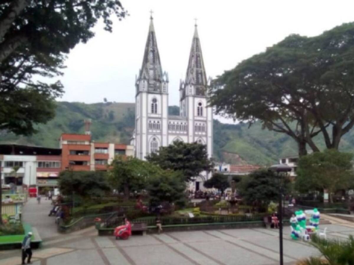 Niña de 13 años, desapareció misteriosamente de un barrio de Chinchiná