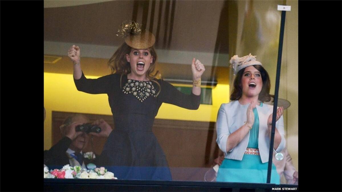 Stefan Wermuth también presentó esta imagen tomada durante una marcha de la Liga de Defensa Inglesa, un grupo de extrema derecha, en la ciudad de Birmingham.