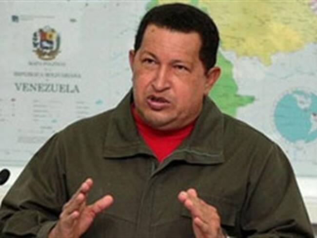 Chávez amenaza con cerrar la frontera y advierte de &#039;plan desestabilizador&#039;