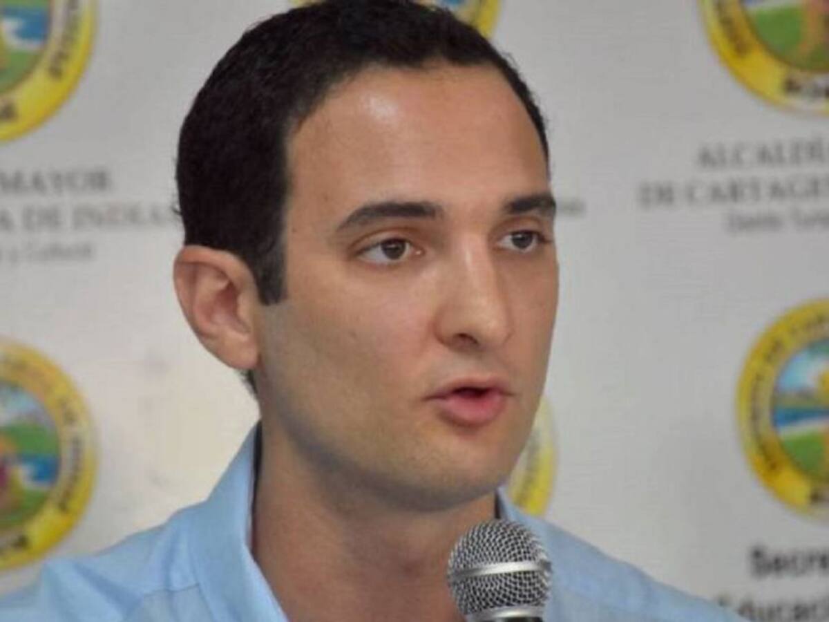 Procuraduría absuelve a exsecretario de Educación de Cartagena en caso PAE