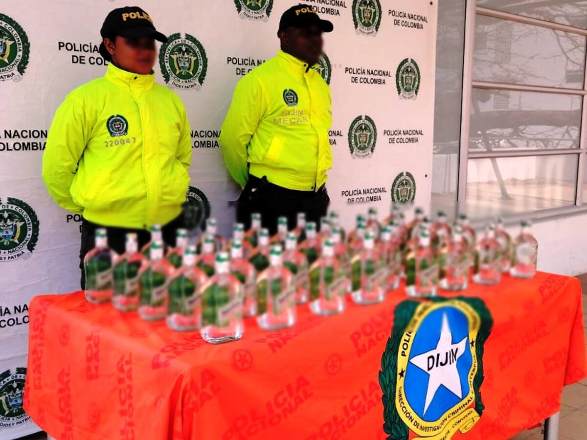 41 botellas de licor adulterado fueron incautadas por la Policía Nacional Cartagena