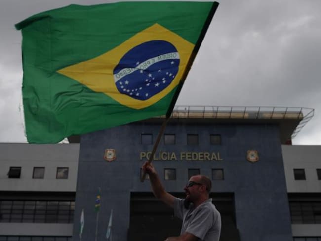 Operativo policial espera a Lula en Curitiba