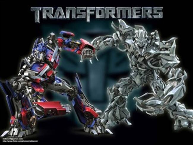 Los Transformers estrenan cuartel general en Universal Studios de Hollywood