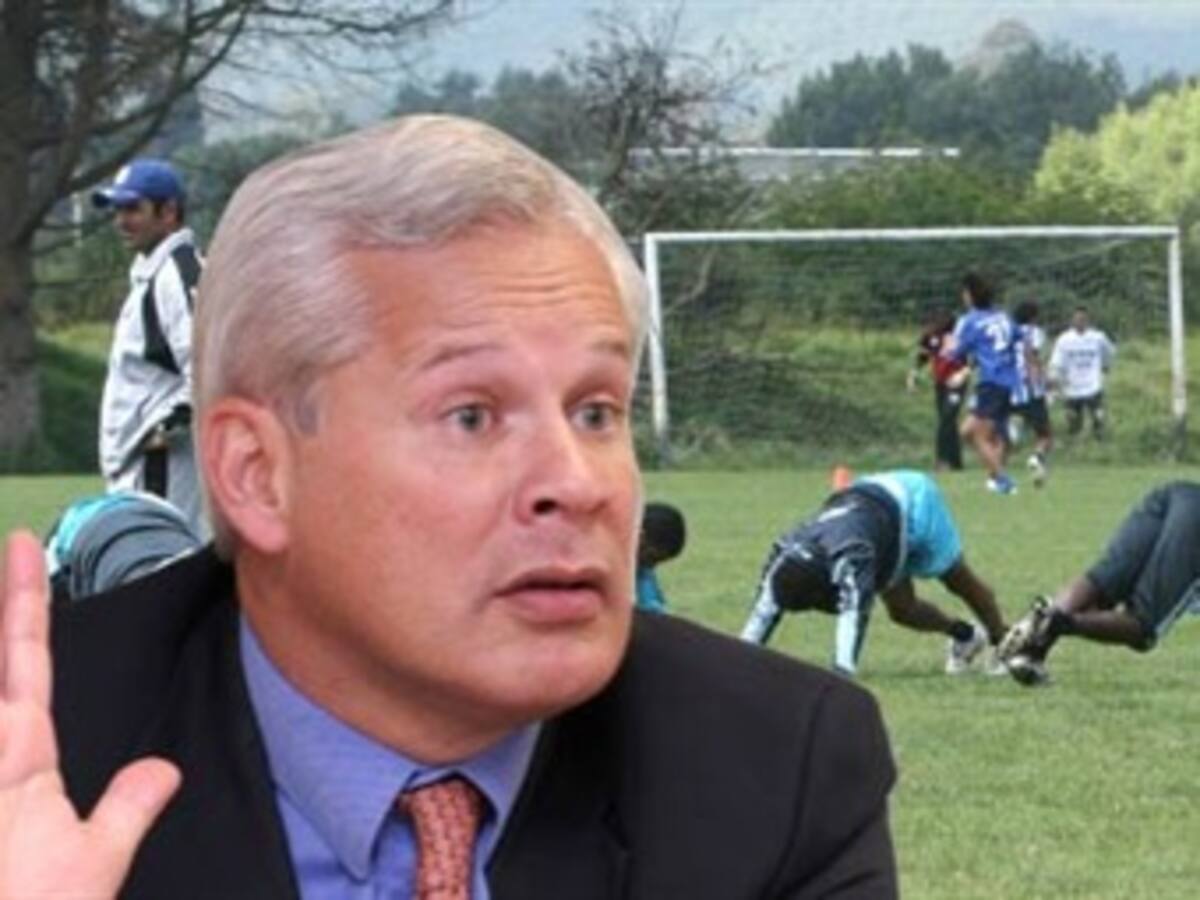 Millonarios se perjudica con el Estado como socio: Juan Carlos López