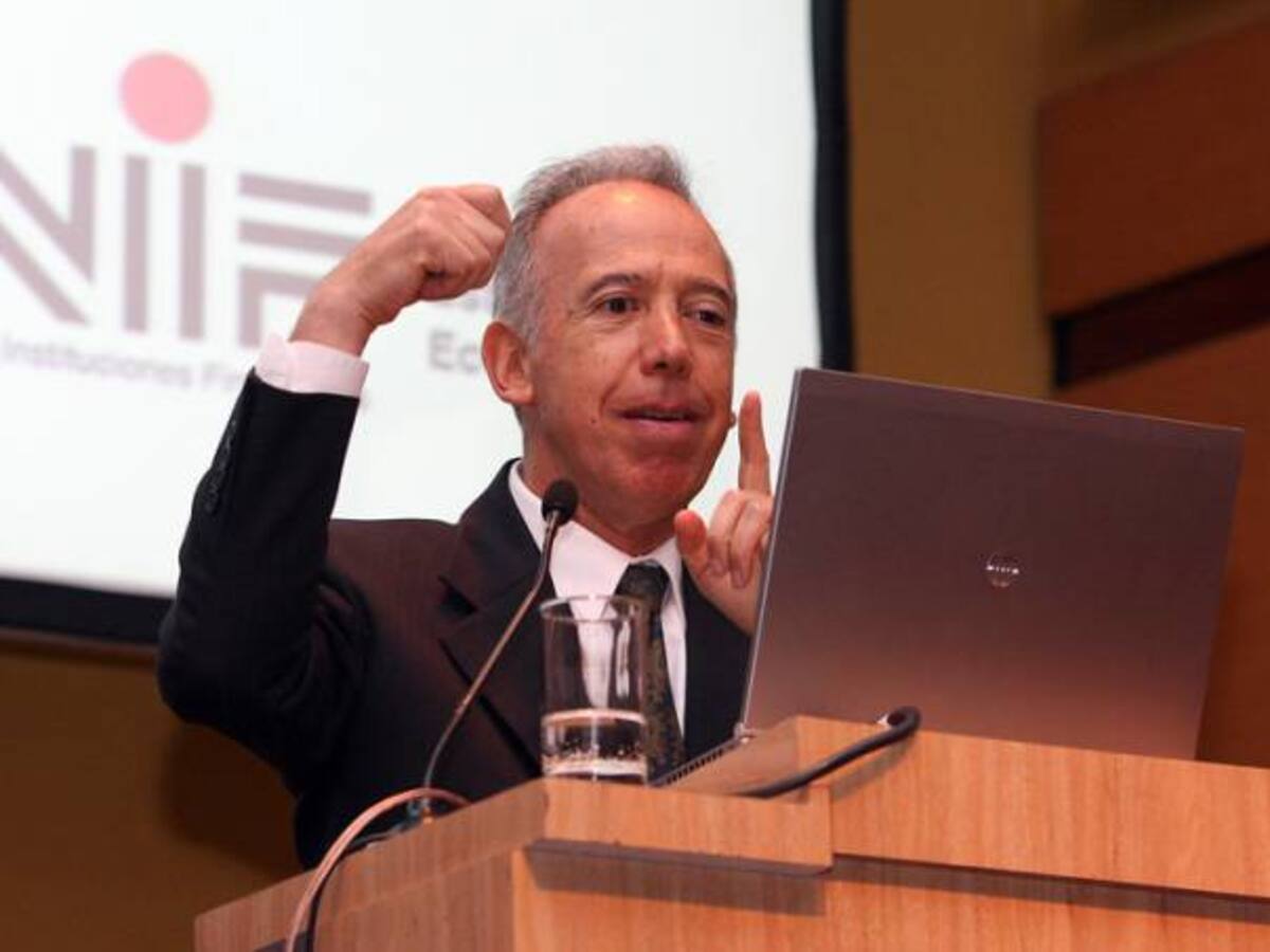 Anif plantea subir la edad de pensión de los colombianos en cinco años