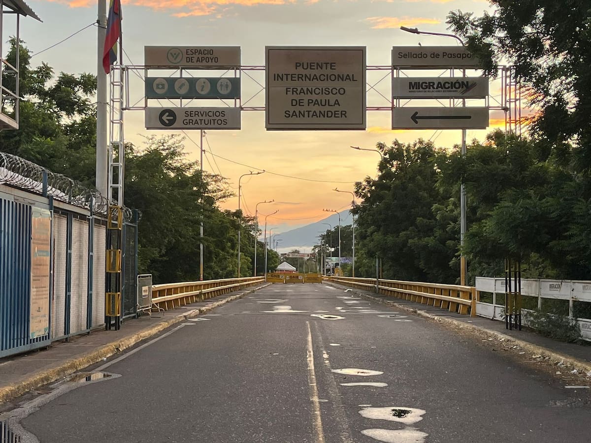 Dos militares colombianos fueron detenidos por autoridades venezolanas en la frontera