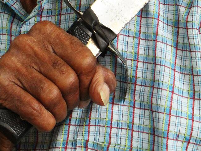 A machetazos atacan a hombre en el sur de Cartagena