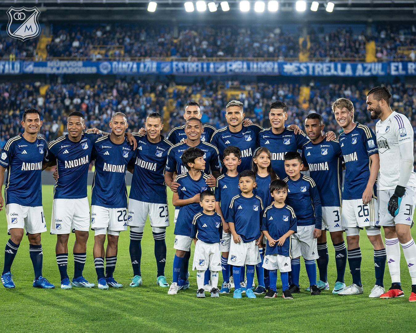 Millonarios en el estadio Nemesio Camacho El Campín / Twitter: @MillosFCoficial.