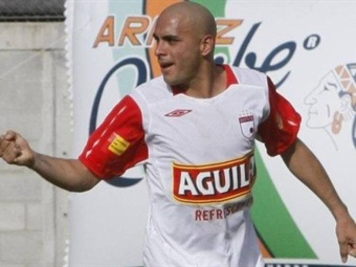 Las mejores delanteras del futbol colombiano, Santa Fe y Junior se enfrentan este sábado en Bogotá