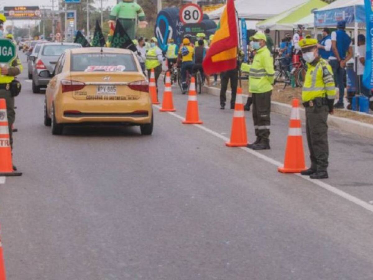 Fortalecen equipos de emergencia en vía Barranquilla – Santa Marta