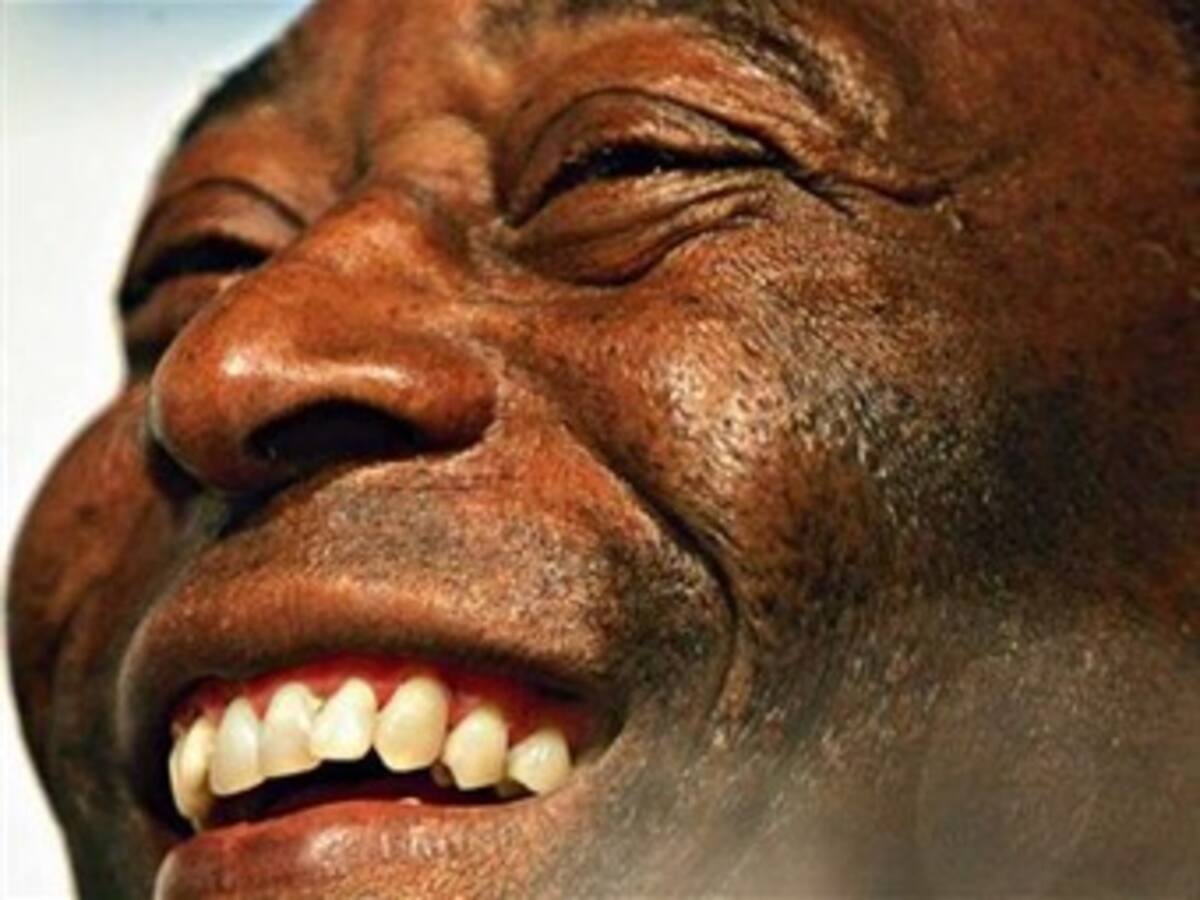 Pelé se jubiló y dice que tomará un café con Obama cuando esté más tranquilo
