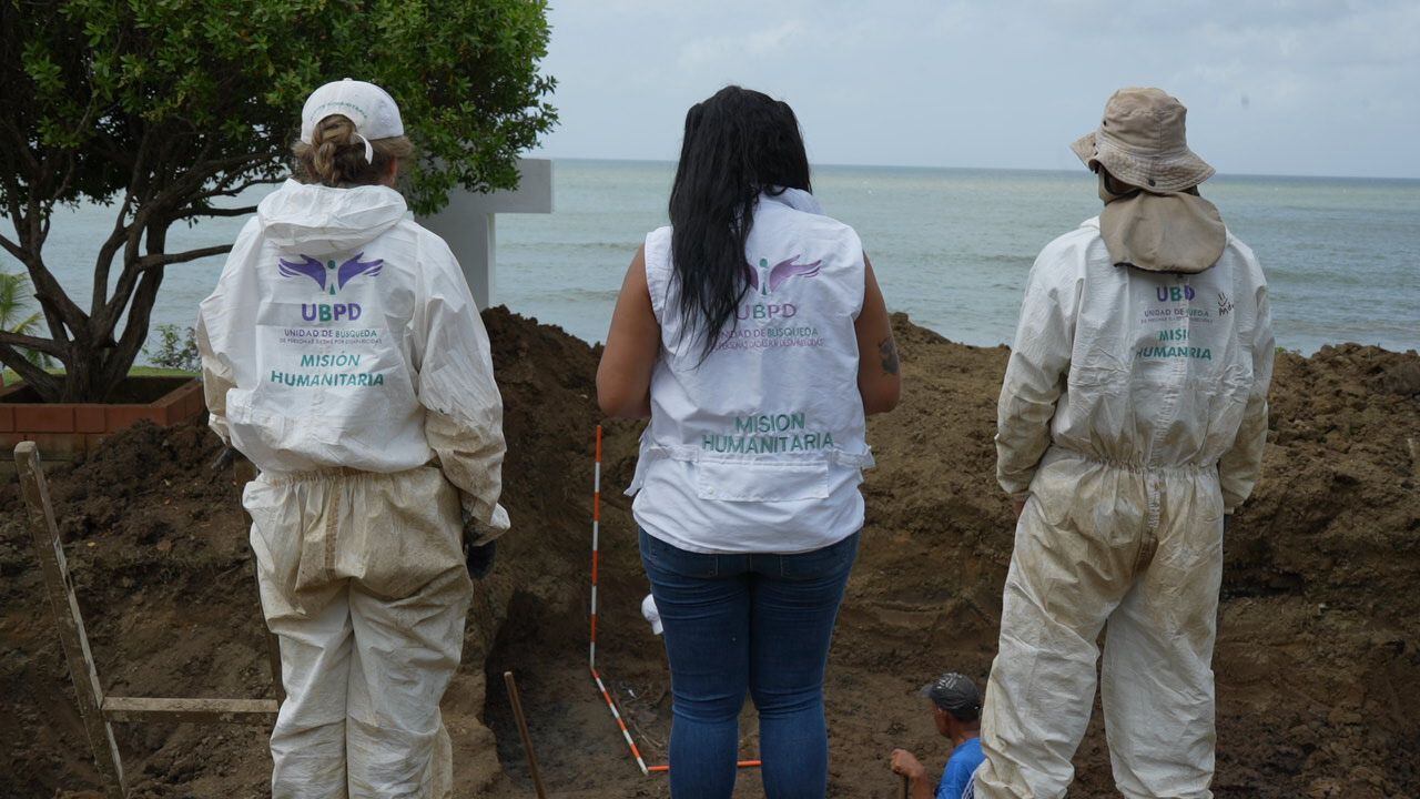 La Unidad de Búsqueda realizo su tercera intervención en el cementerio de Necocli.
(Foto: cortesía)