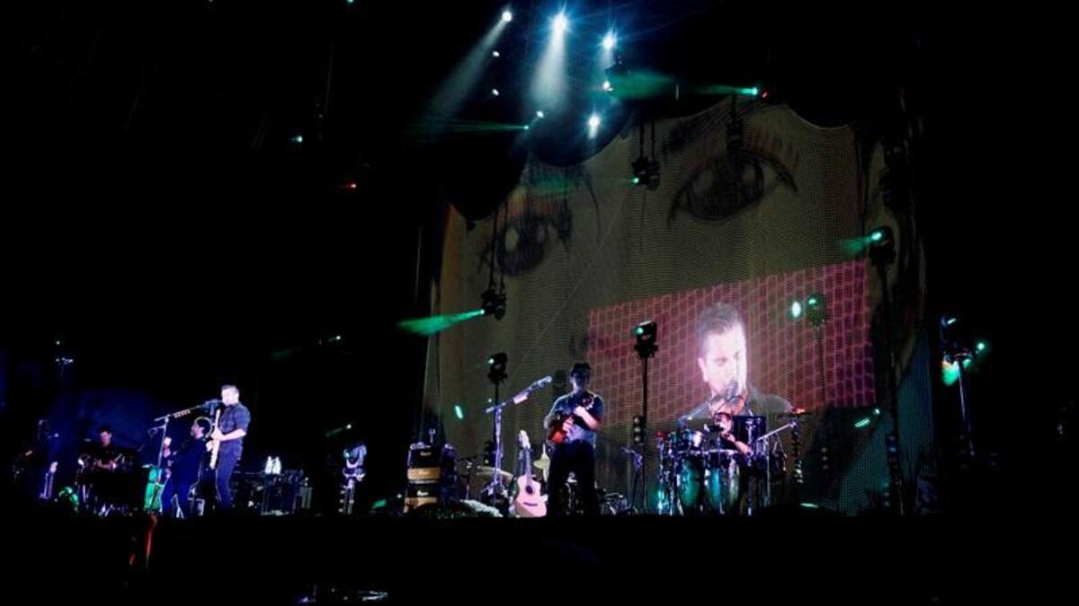 Nada valgo sin tu amor y Fotografía fueron las canciones elegidas por Juanes para iniciar sus conciertos en las ciudades.