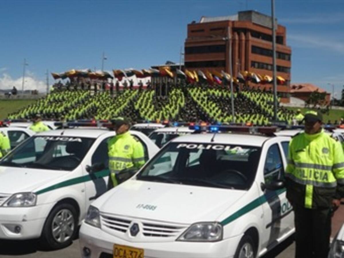 Gobierno distrital no ha renovado parque automotor de la Policía, denuncia concejal